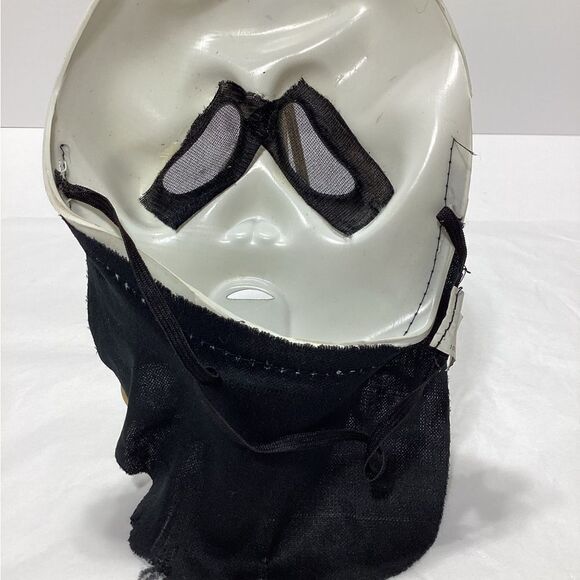 Ghostface Mask Scream Movie 2010 Version Easter Unlimited Inc - Picture 3 of 4